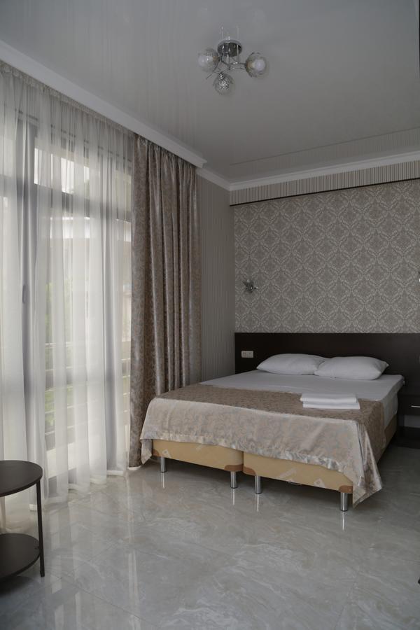 Elida Hotel Gagra Buitenkant foto