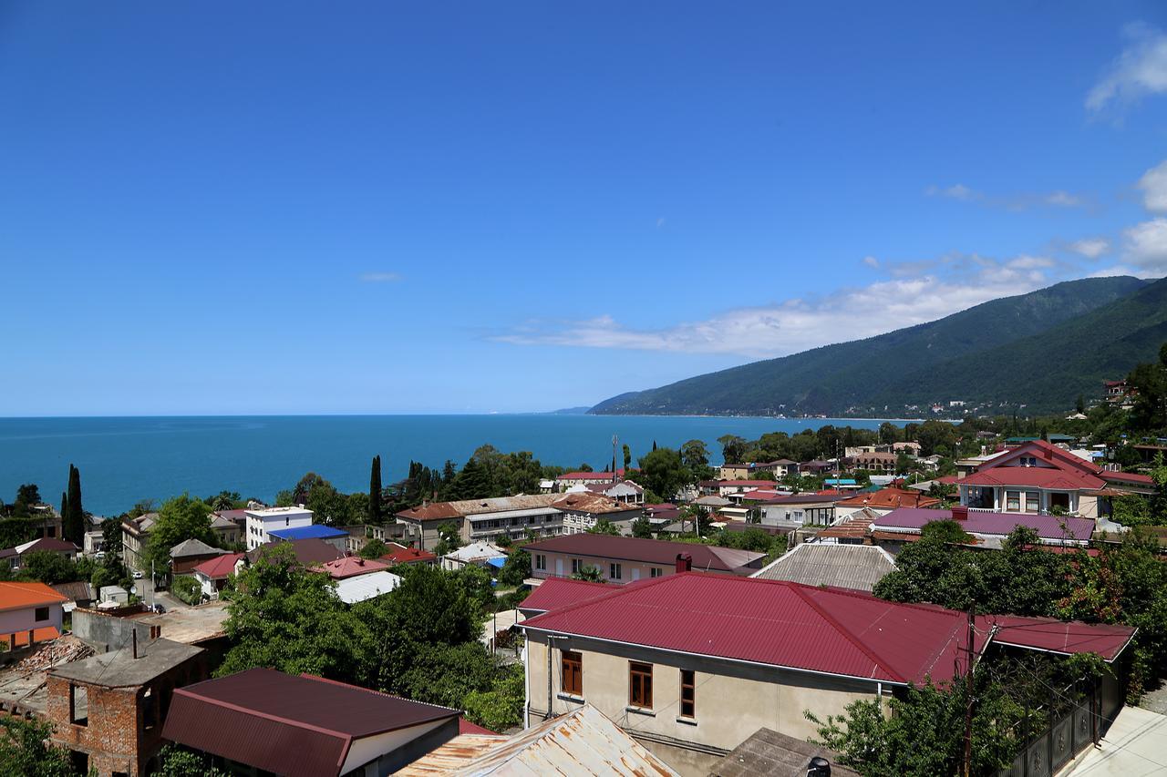 Elida Hotel Gagra Buitenkant foto